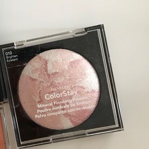 Revlon Colorstay Highlighter- Brighten